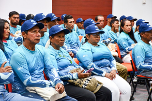 Fotos de comunidad en curso de INVEMAR