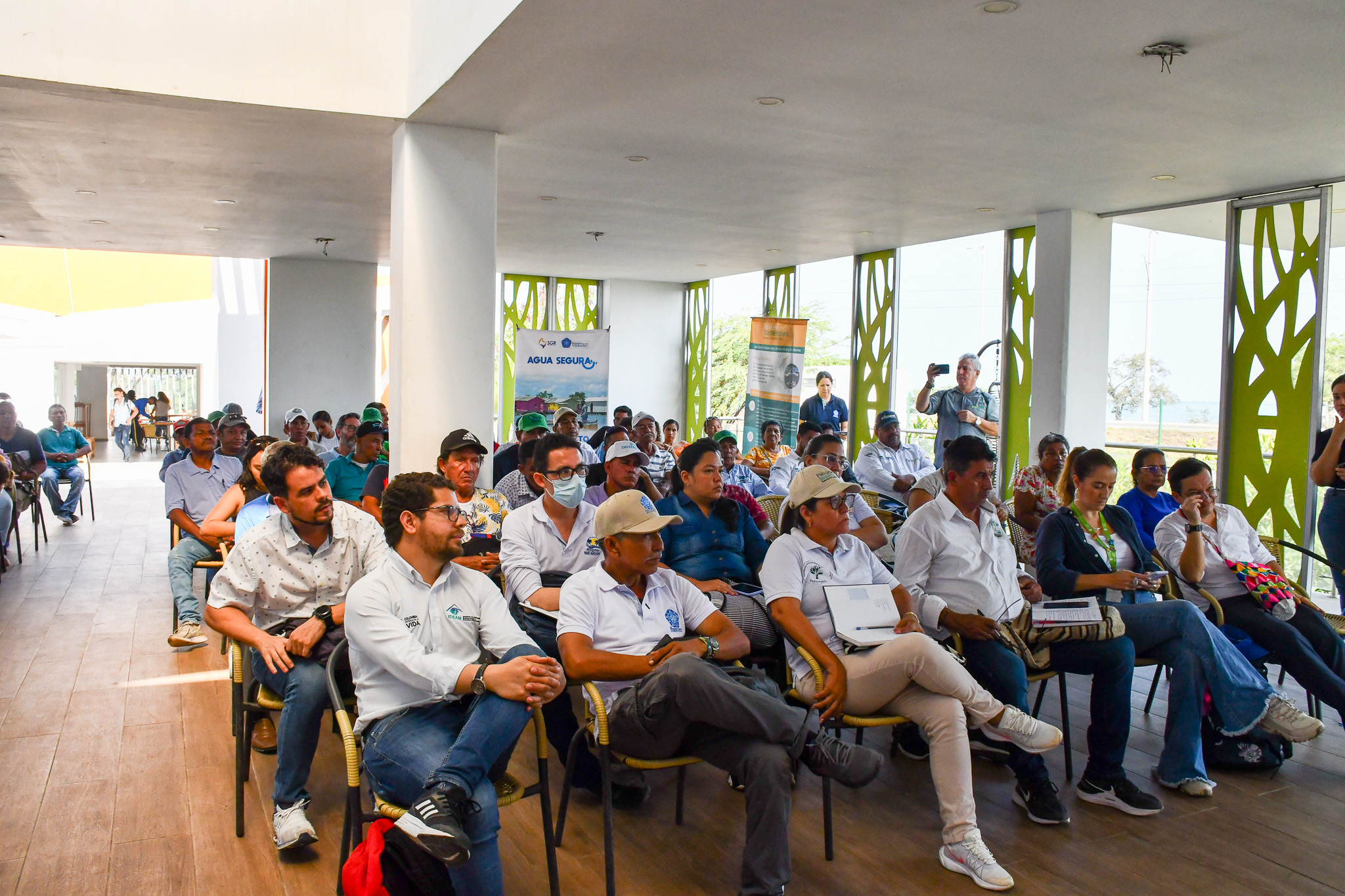 Foto de la comunidad ecorregión de la CGSM en evento de socialización